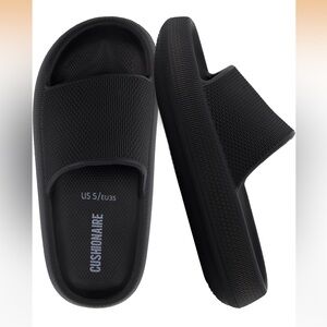 Cushionaire Black Eva Slide Sandals - New With Tags